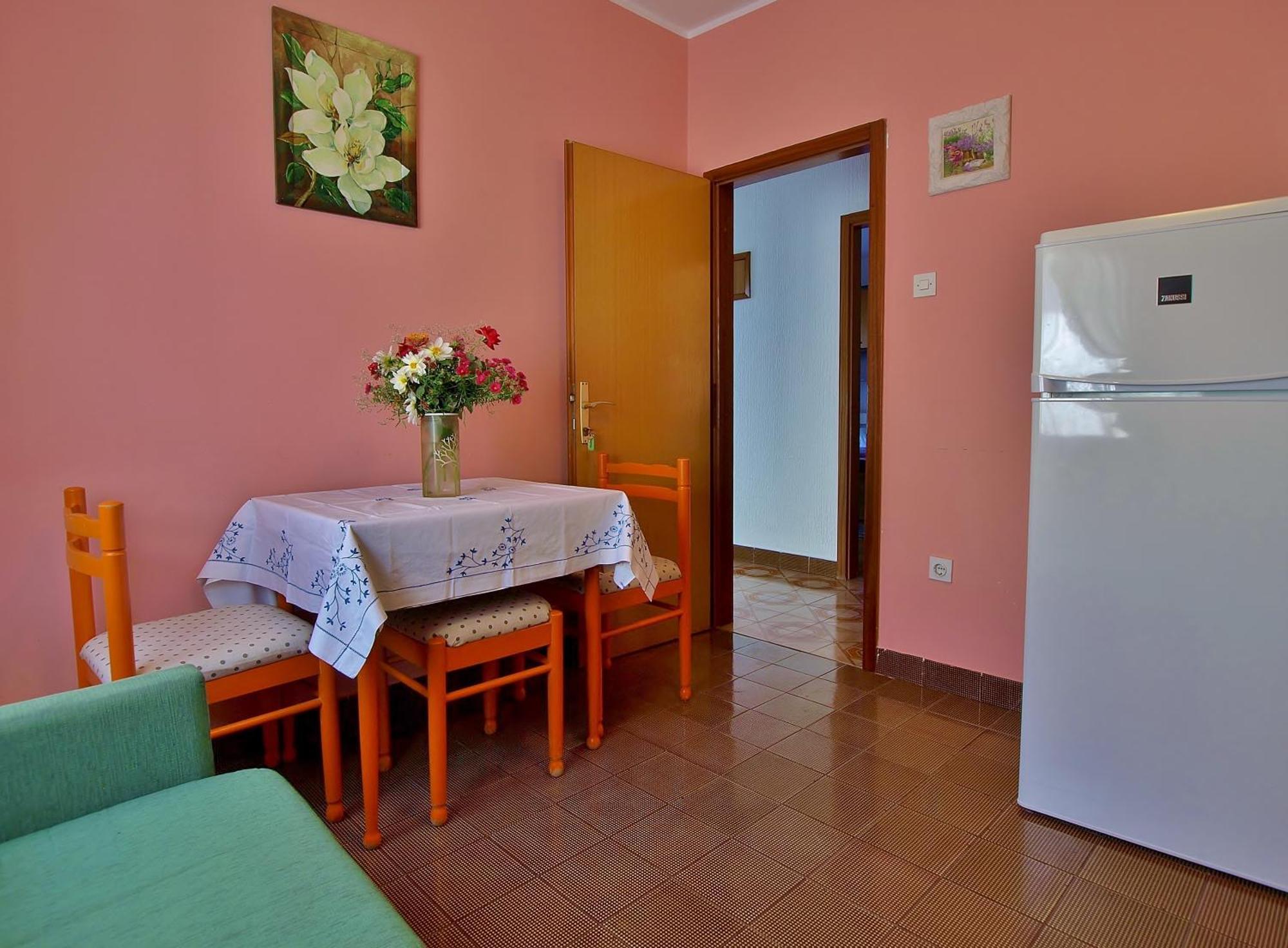 Jaska Anica Apartments Supetarska Draga Kültér fotó