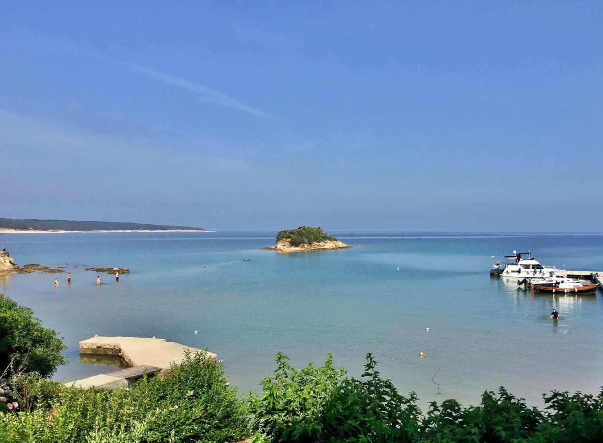Jaska Anica Apartments Supetarska Draga Kültér fotó
